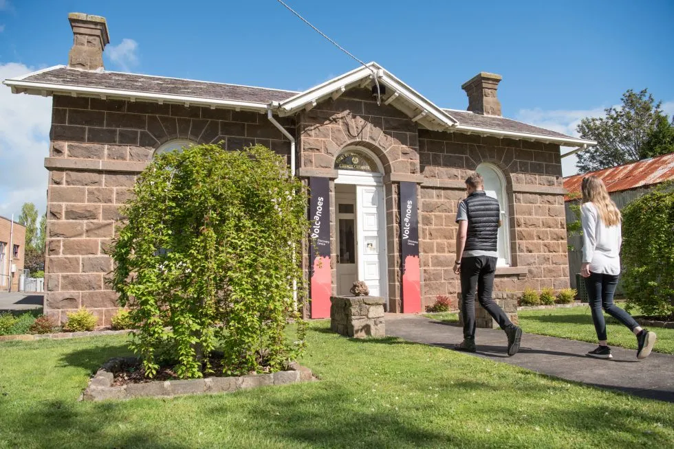 Penshurst-Volcanoes-Discovery-Centre-980×654-1920w